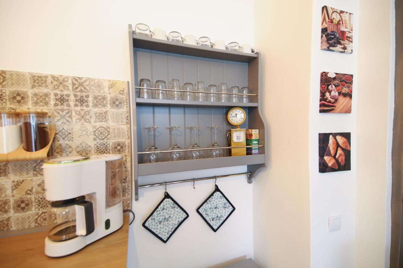 June Studio Apartman Brassó Kültér fotó