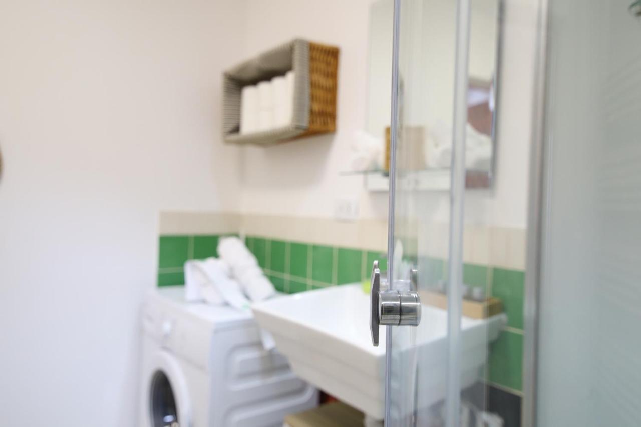 June Studio Apartman Brassó Kültér fotó